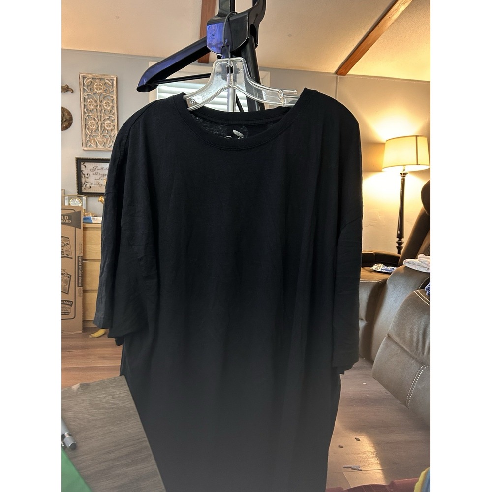 Sada‎ Black Tee Shirt Size 6XL
